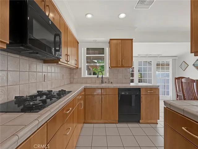 $1,299,000 | 4854 Ranchito Avenue, Sherman Oaks, CA 91423