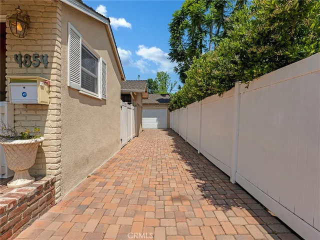 $1,299,000 | 4854 Ranchito Avenue, Sherman Oaks, CA 91423