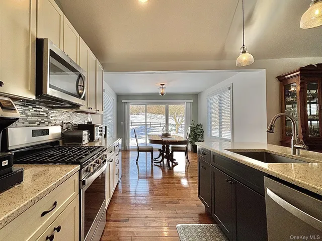 $795,000 | 71 Frost Road, Rhinebeck, NY 12572