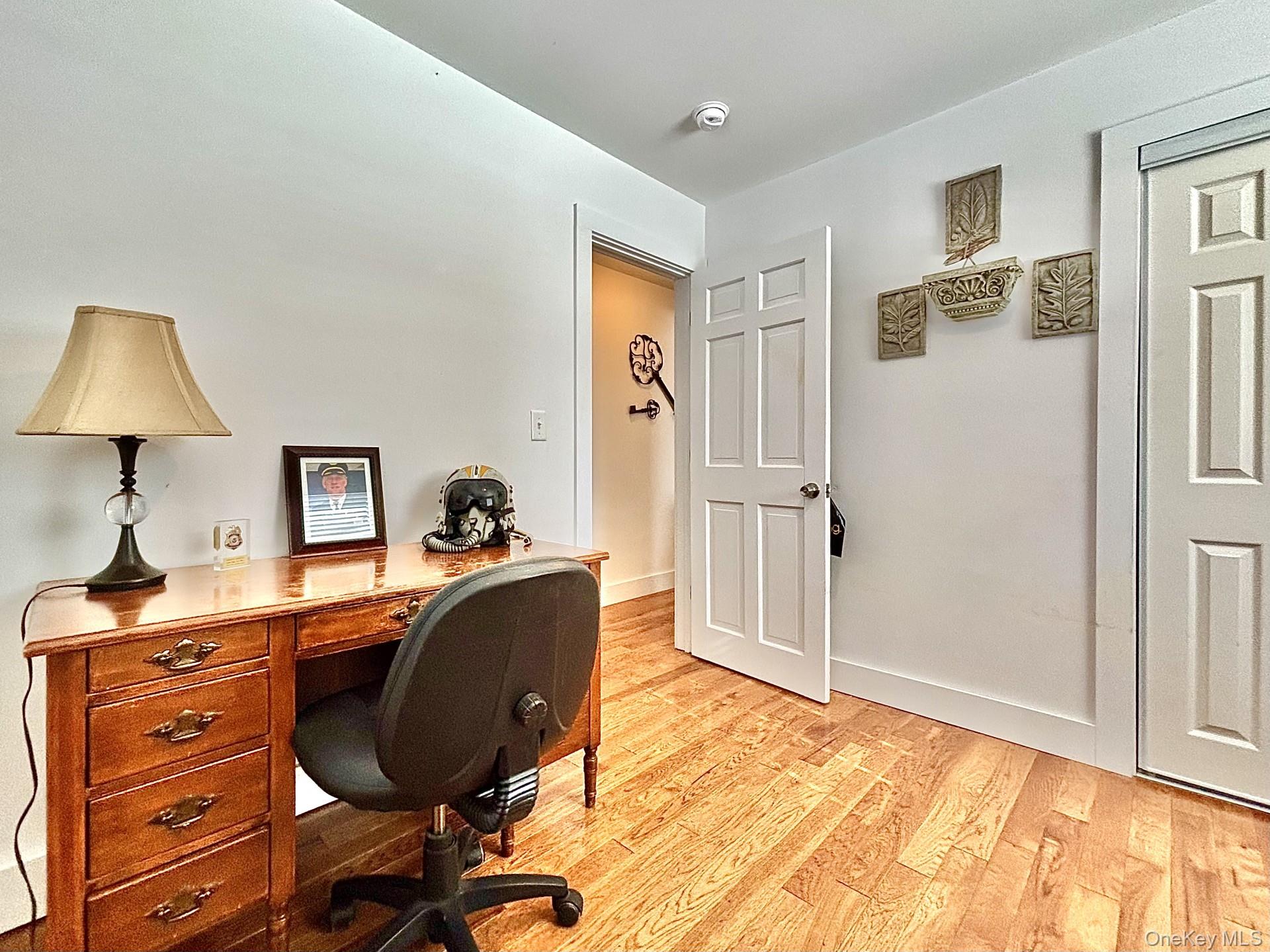 71 Frost Road Rhinebeck, NY 12572 - Photo 24 of 32 Guest bedroom w/double closet now used as an office