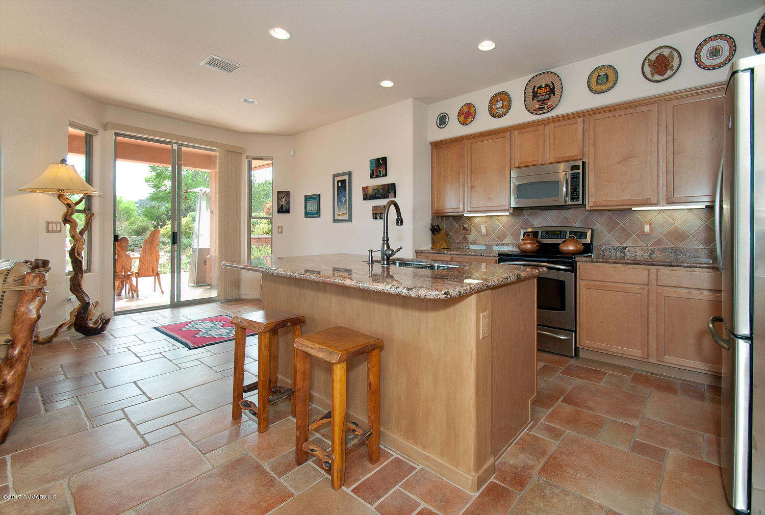 1000 Crown Ridge Road Sedona, AZ 86351 - Photo 7 of 21 Dine Indoors or Outdoors