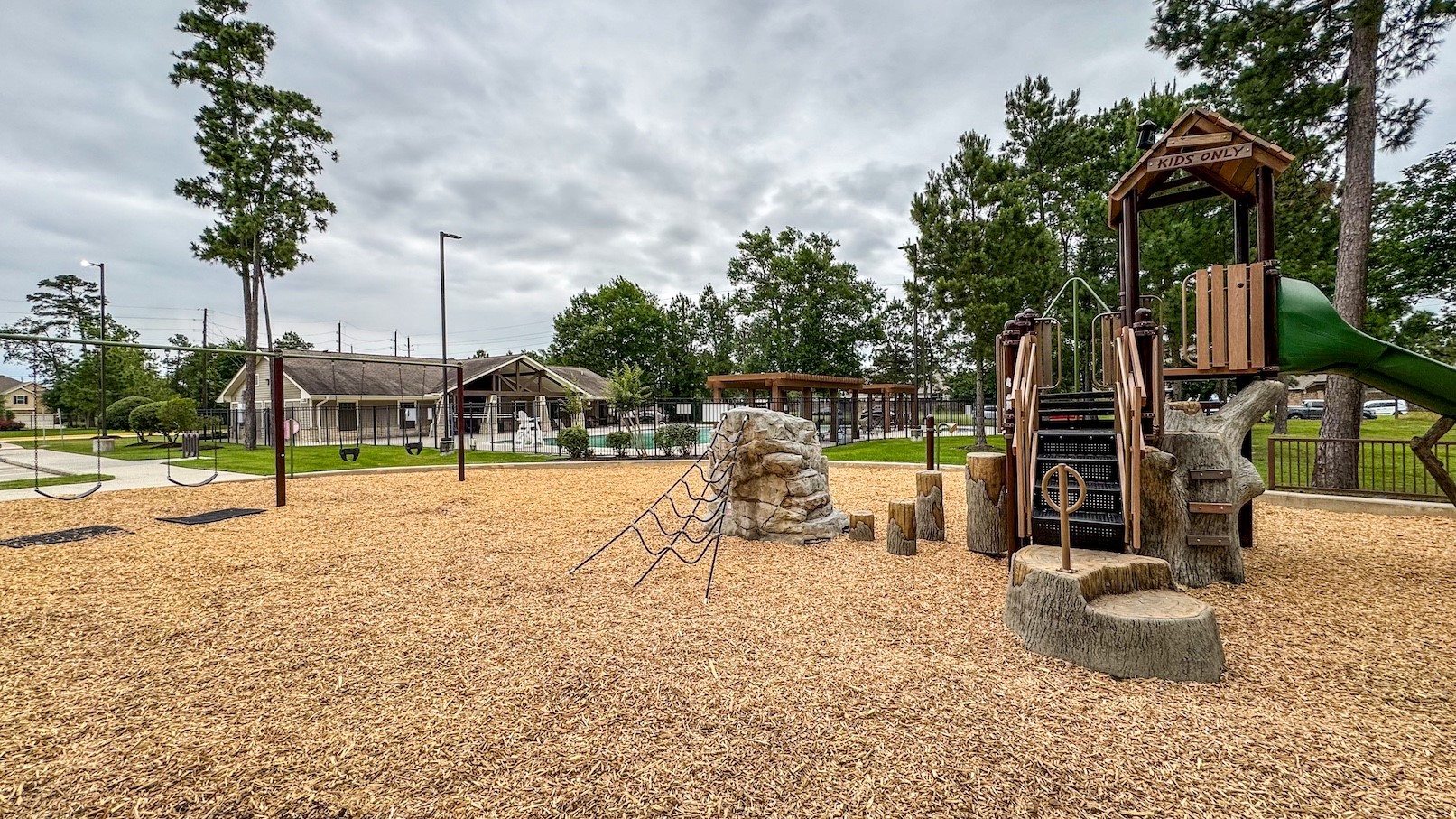 15623 Hanover Breeze Lane Houston, TX 77044 - Photo 43 of 46 a park view with a slide