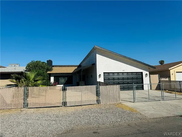 $2,100 | 1469 Terrace Drive, Bullhead City, AZ 86442