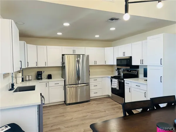 $2,100 | 1469 Terrace Drive, Bullhead City, AZ 86442