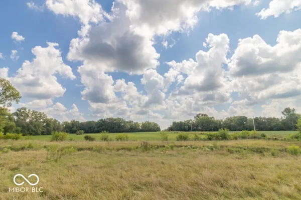 $550,000 | 5288 South County Road 725 East, Straughn, IN 47387