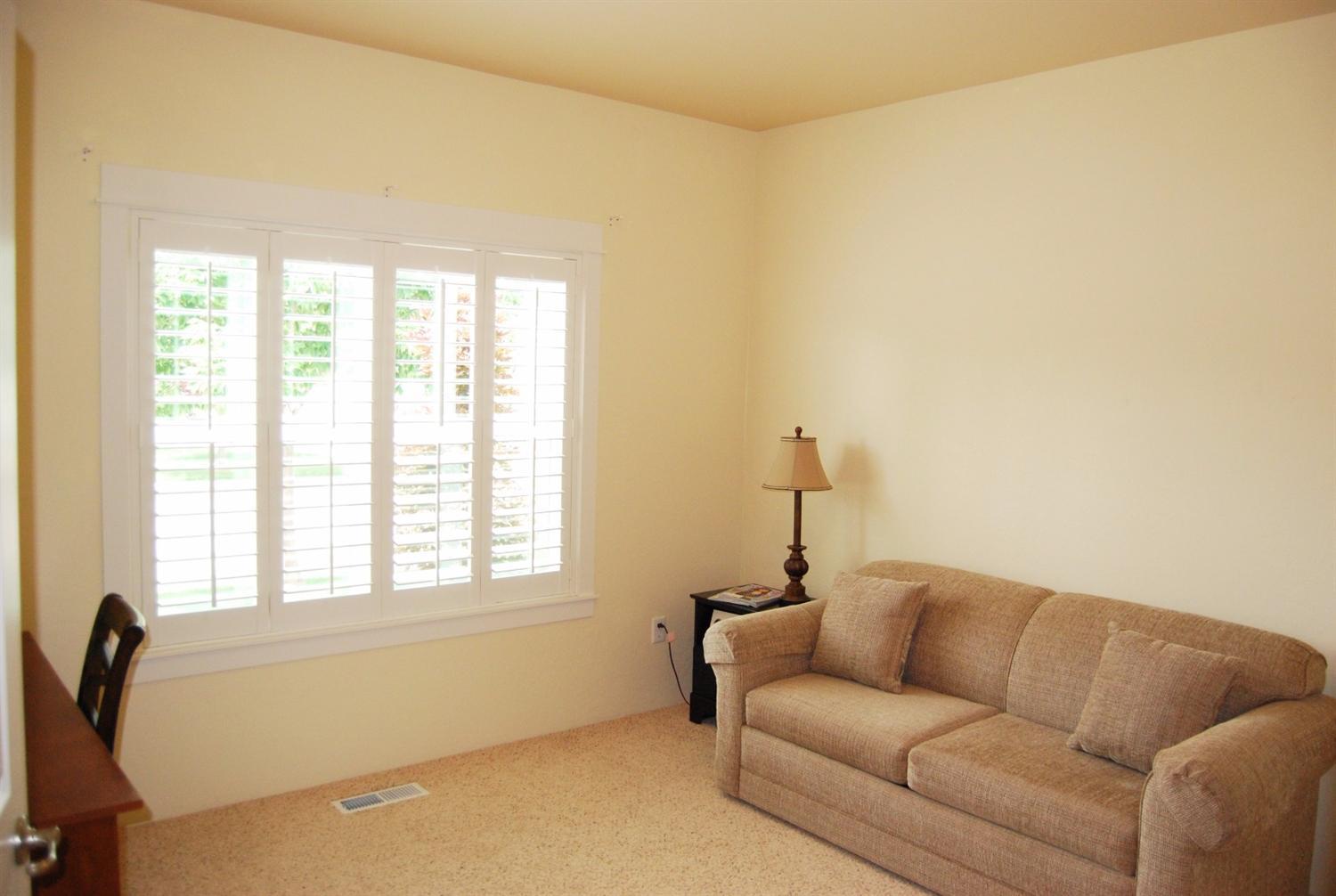 695 Grouse Ridge Drive Central Point, OR 97502 - Photo 20 of 28 Additional Photo