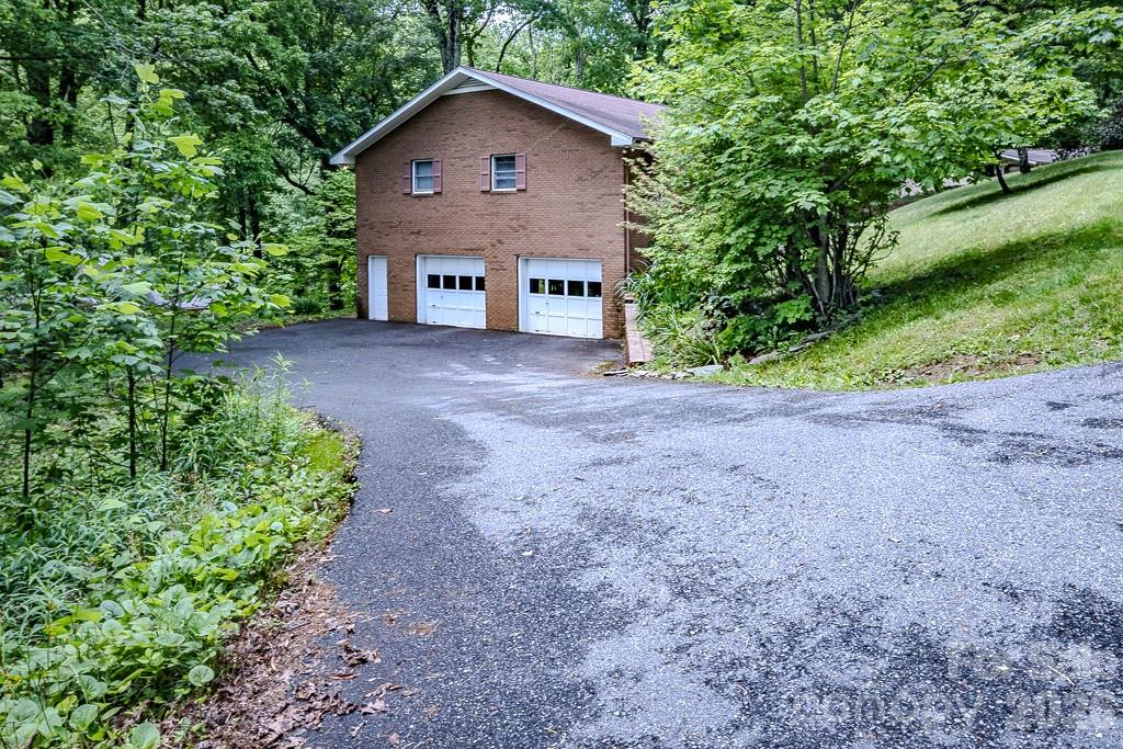 357 Kalmia Lane, Unit 15 Boone, NC 28607 - Photo 2 of 48