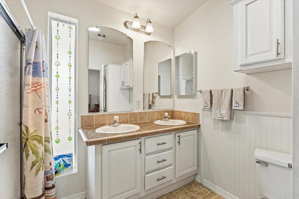 176 Flicker Lane Oceanside, CA 92057 - Photo 16 of 31