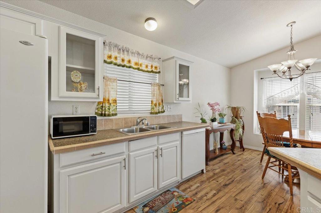 176 Flicker Lane Oceanside, CA 92057 - Photo 9 of 31