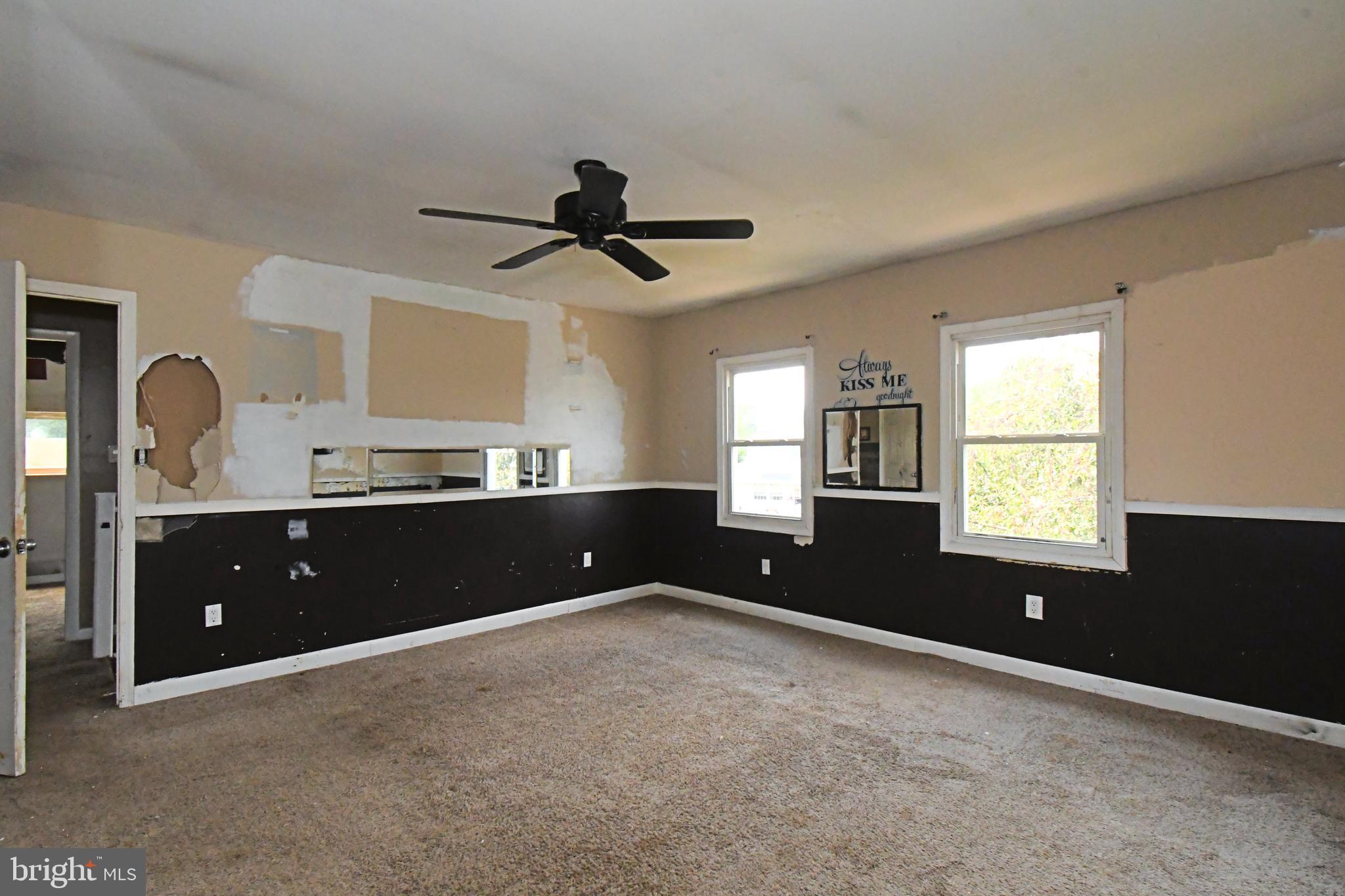 38 Candle Road Levittown, PA 19057 - Photo 32 of 41