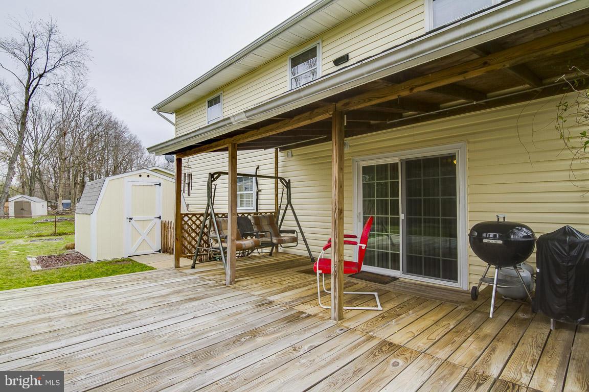 21 Marshall Road Waldorf, MD 20602 - Photo 22 of 25 Back yard patio