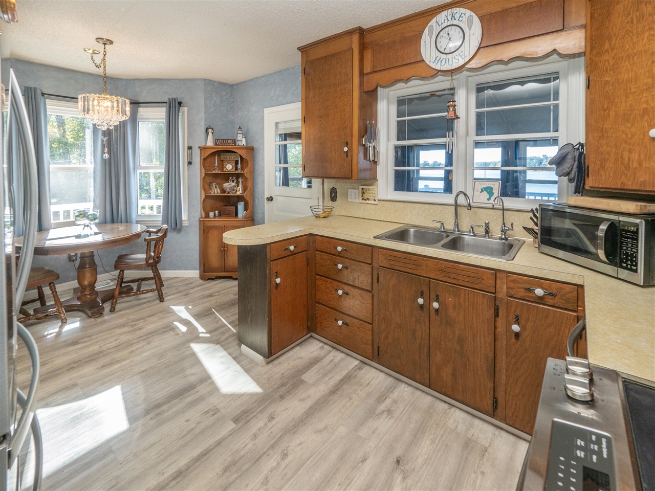 55572 North Fisher Lake Road Three Rivers, MI 49093 - Photo 13 of 34