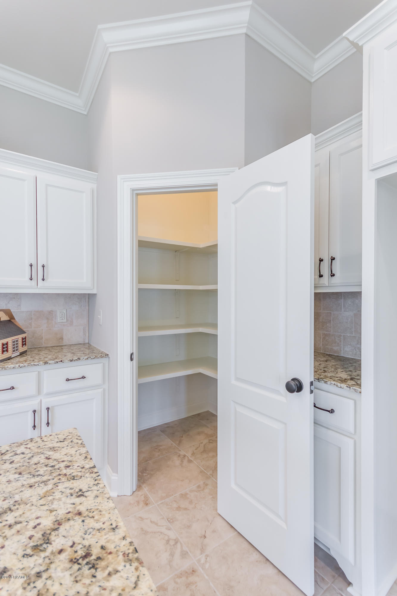 917 Russo Road New Iberia, LA 70563 - Photo 11 of 32 917 Russo--10