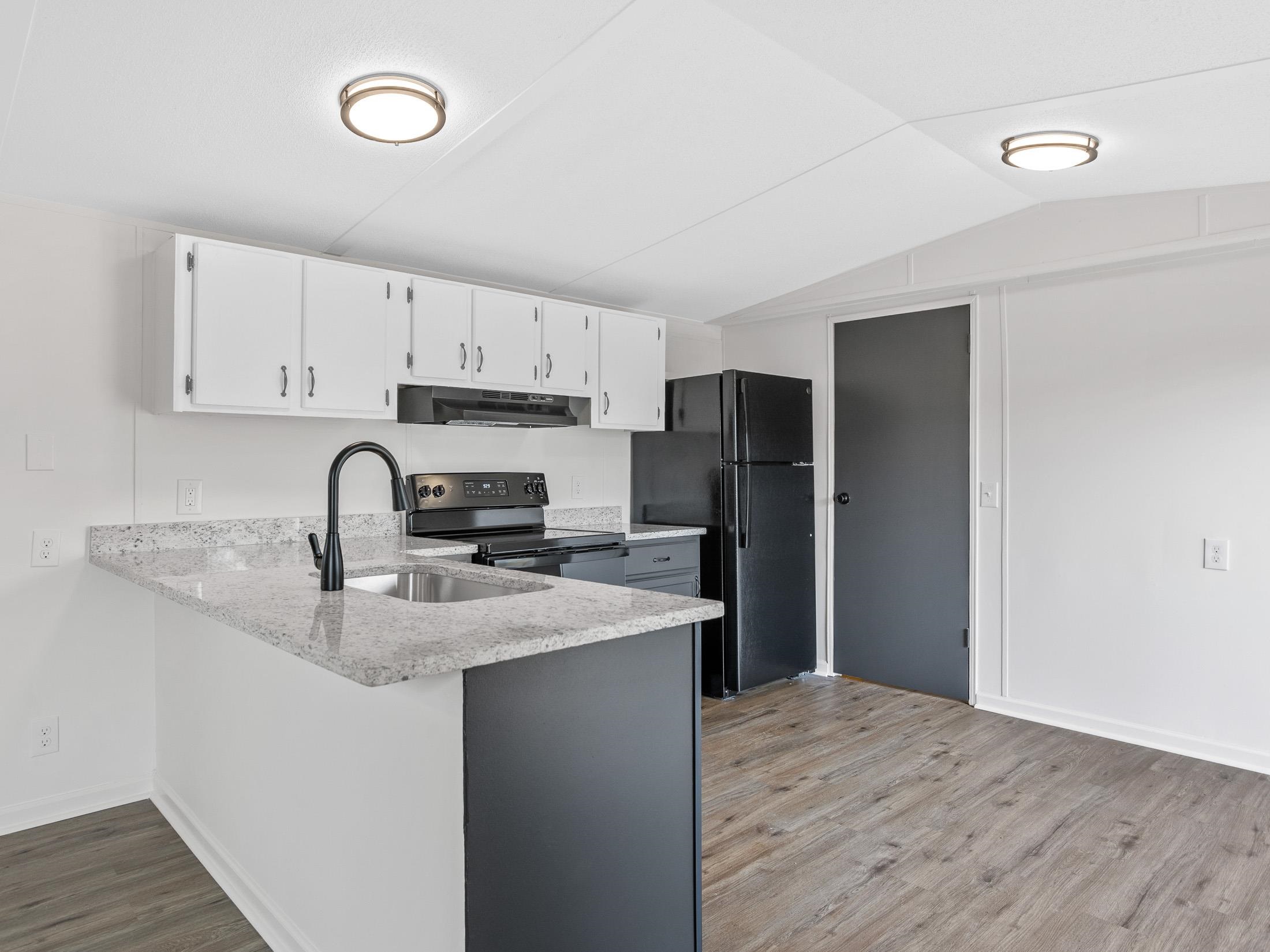 2035 Spencer Creek Road Campobello, SC 29322 - Photo 6 of 24 Kitchen