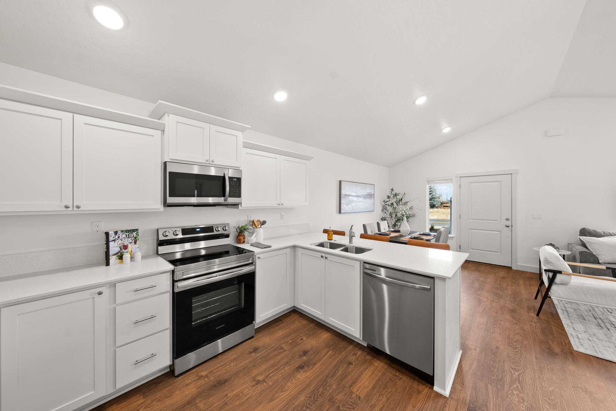 4011 Southwest Obsidian Place, Unit 145 Redmond, OR 97756 - Photo 8 of 15 Sample Photo