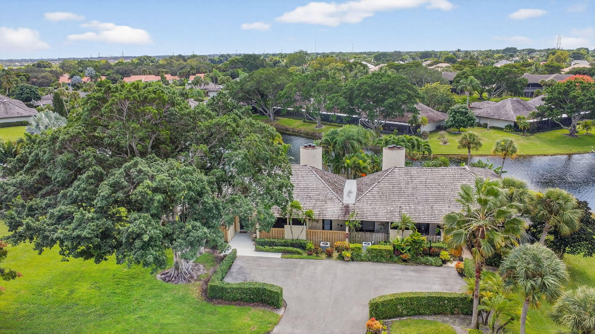 11854 Rene Lacoste Place Wellington, FL 33414 - Photo 44 of 45 an aerial view of multiple house