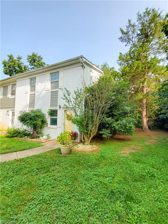 5711 Bramblegate Road, Unit M Greensboro, NC 27409 - Photo 2 of 15 Front Side View