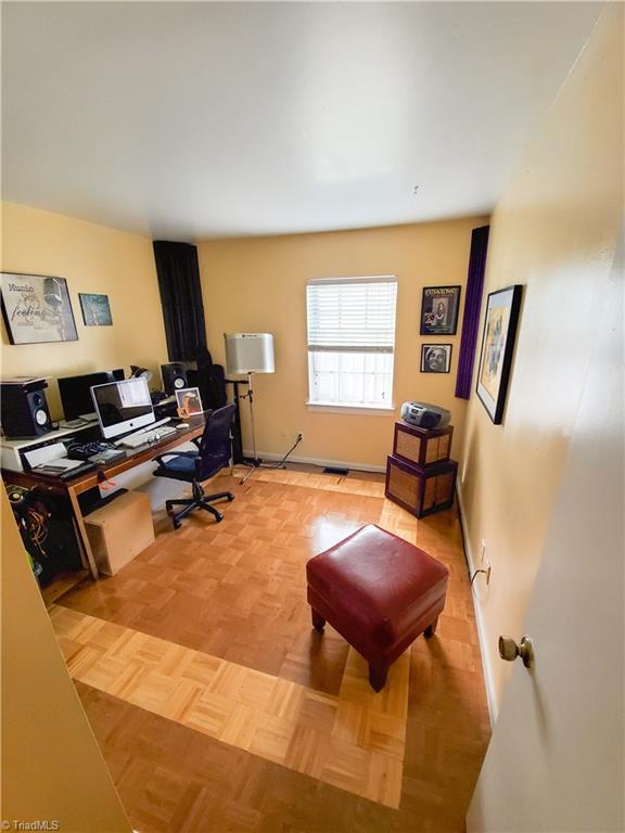 5711 Bramblegate Road, Unit M Greensboro, NC 27409 - Photo 10 of 15 Room 1