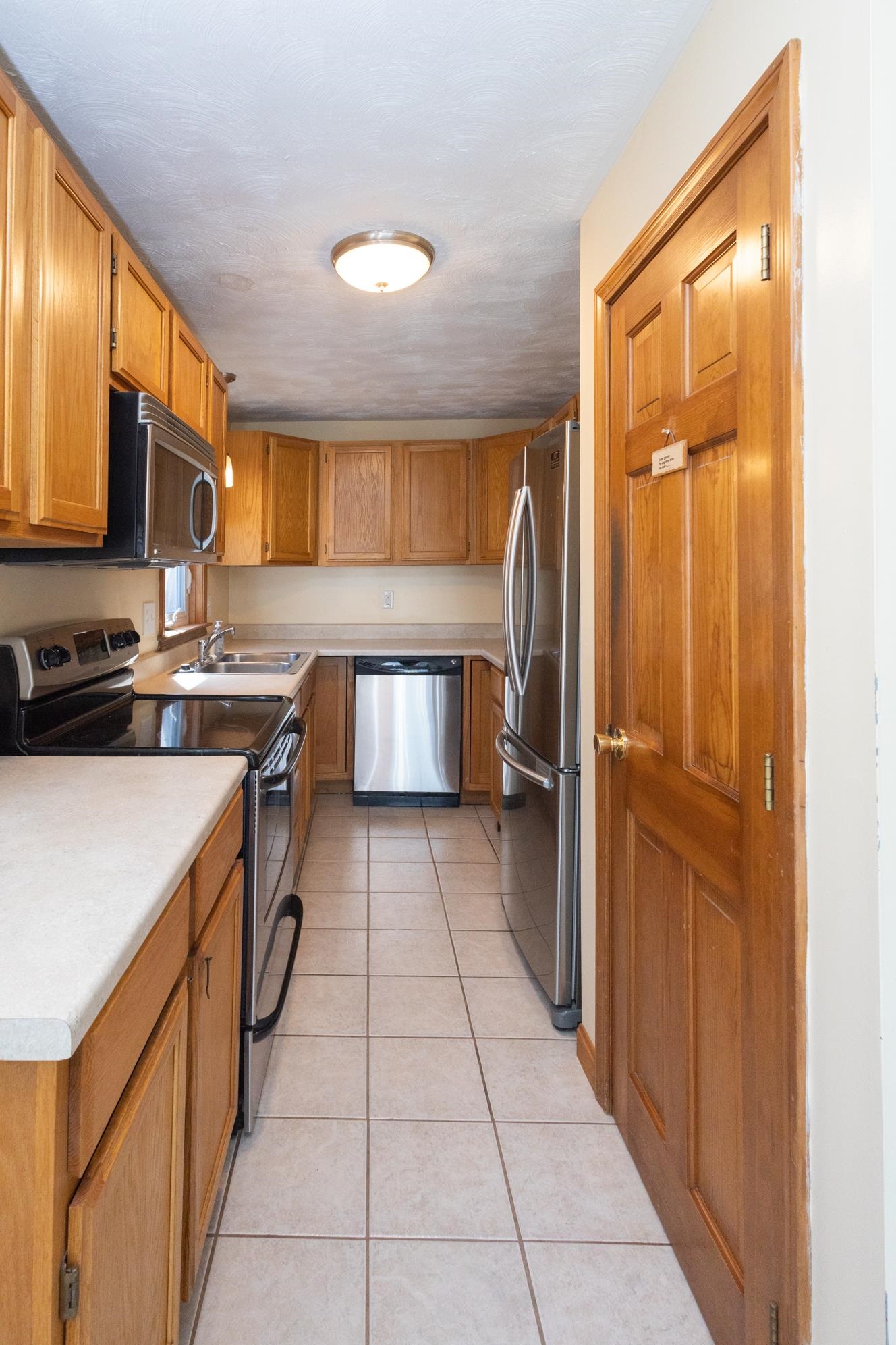 14 Brian Avenue, Unit L Derry, NH 03038 - Photo 12 of 35