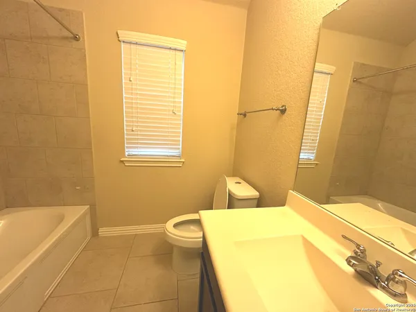 $1,950 | 15231 Stagehand Drive, San Antonio, TX 78253