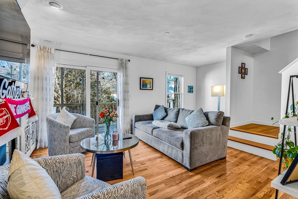 555 Main Street, Unit 8 Woburn, MA 01801 - Photo 7 of 19