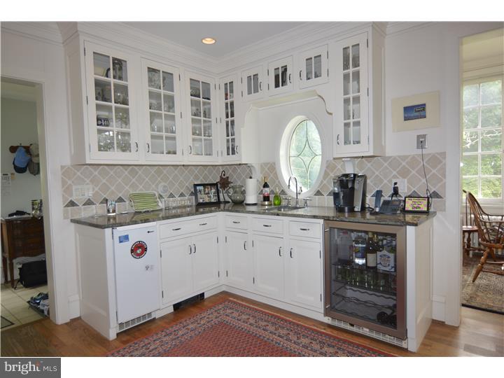 959 Sheerlund Road Reading, PA 19607 - Photo 17 of 25 Kitchen