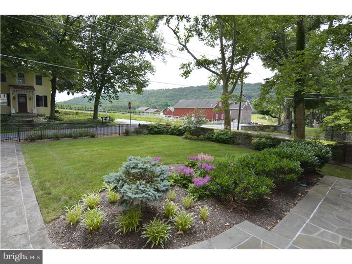 959 Sheerlund Road Reading, PA 19607 - Photo 7 of 25 Exterior