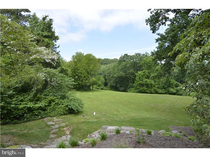 959 Sheerlund Road Reading, PA 19607 - Photo 8 of 25 Exterior