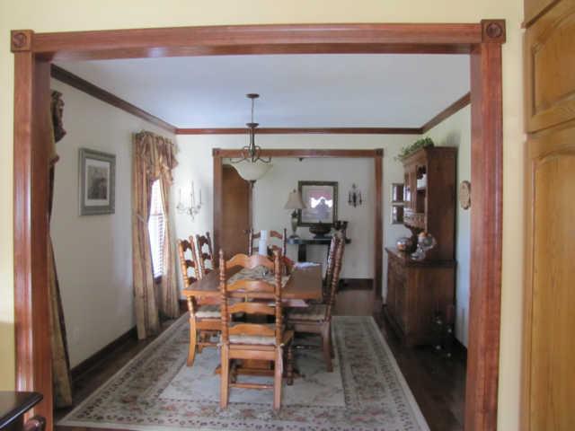 249 Lincoln Road Fayetteville, TN 37334 - Photo 5 of 13 FORMAL DINING ROOM FEATURES HARDWOOD FLOORS AND CROWN MOLDING