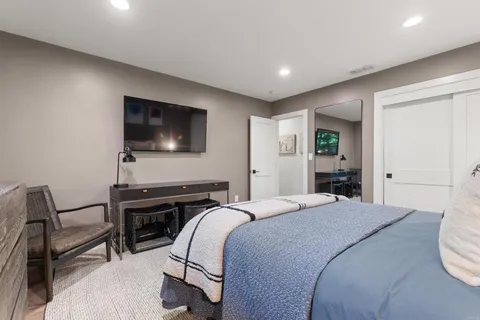 $3,600,000 | 8675 Glenwick Lane, La Jolla, CA 92037