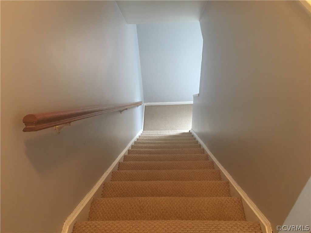 5253 Rollingway Road Chesterfield, VA 23832 - Photo 10 of 16 a view of entryway