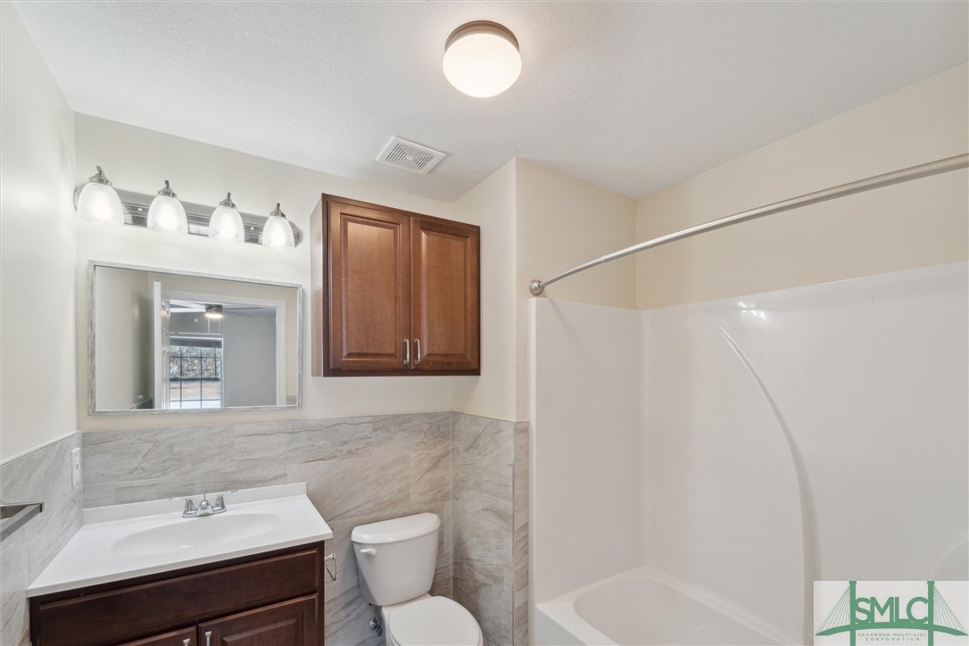 210 Peter King Road, Unit C Riceboro, GA 31323 - Photo 14 of 19