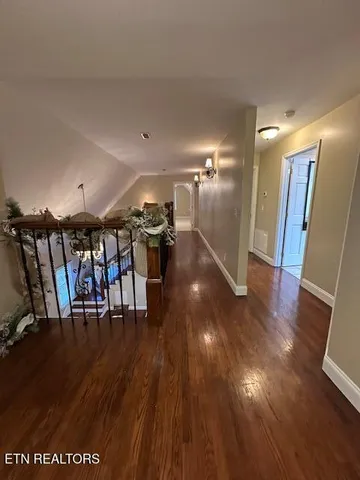 $525,000 | 2004 Twin Fawn Trail, Middlesboro, KY 40965