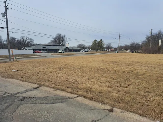 $55,000 | Lot 6 Illini Plaza, Silvis, IL 61282