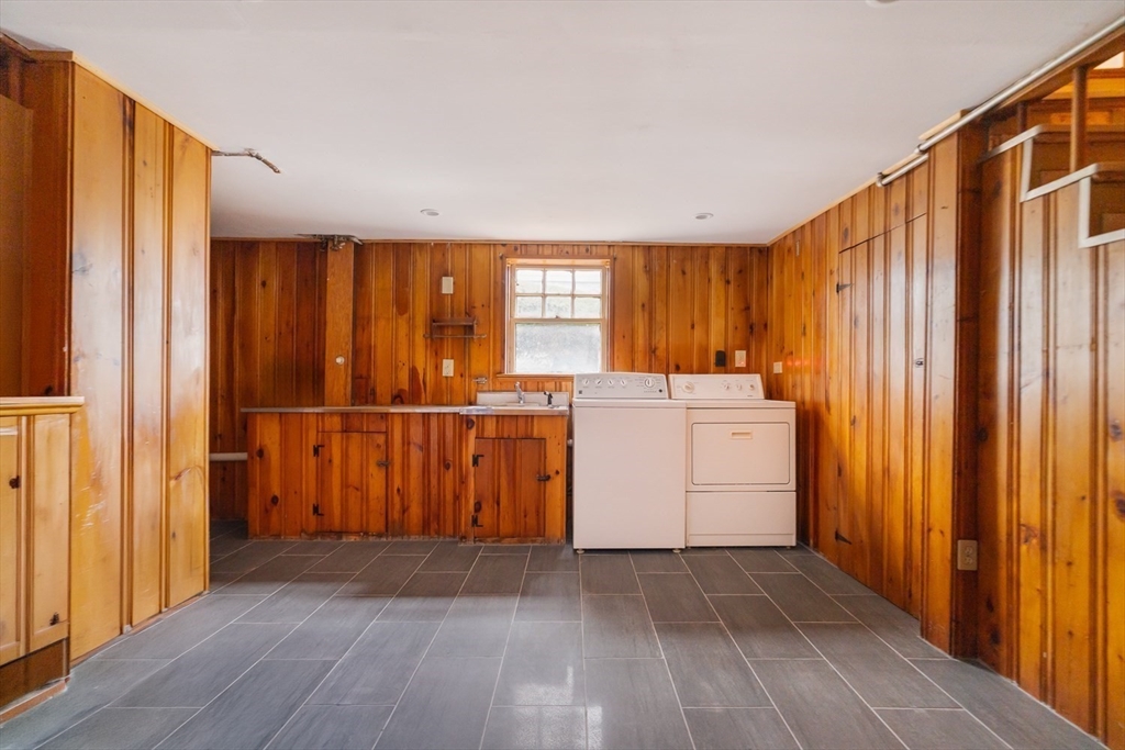 12-14 Upland Road Somerville, MA 02144 - Photo 25 of 34