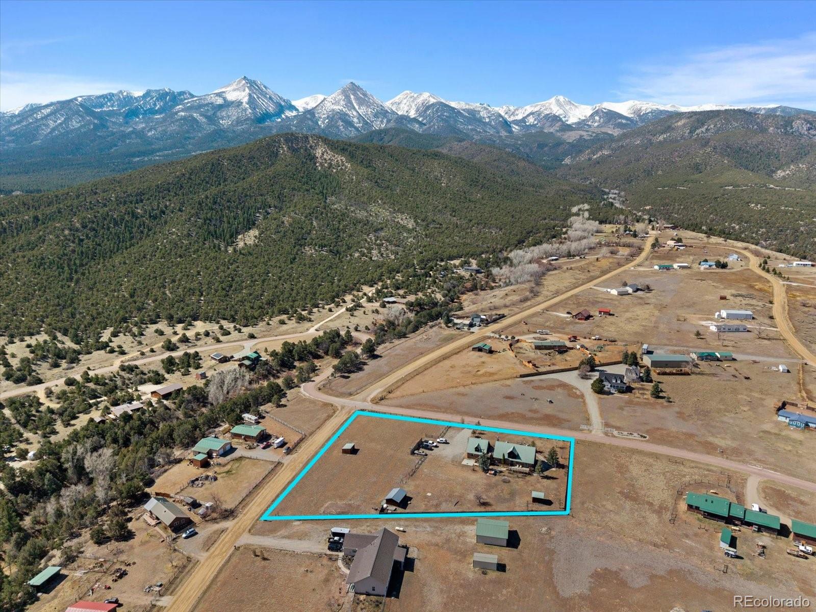 716 West Blarney Stone Road Howard, CO 81233 - Photo 4 of 50