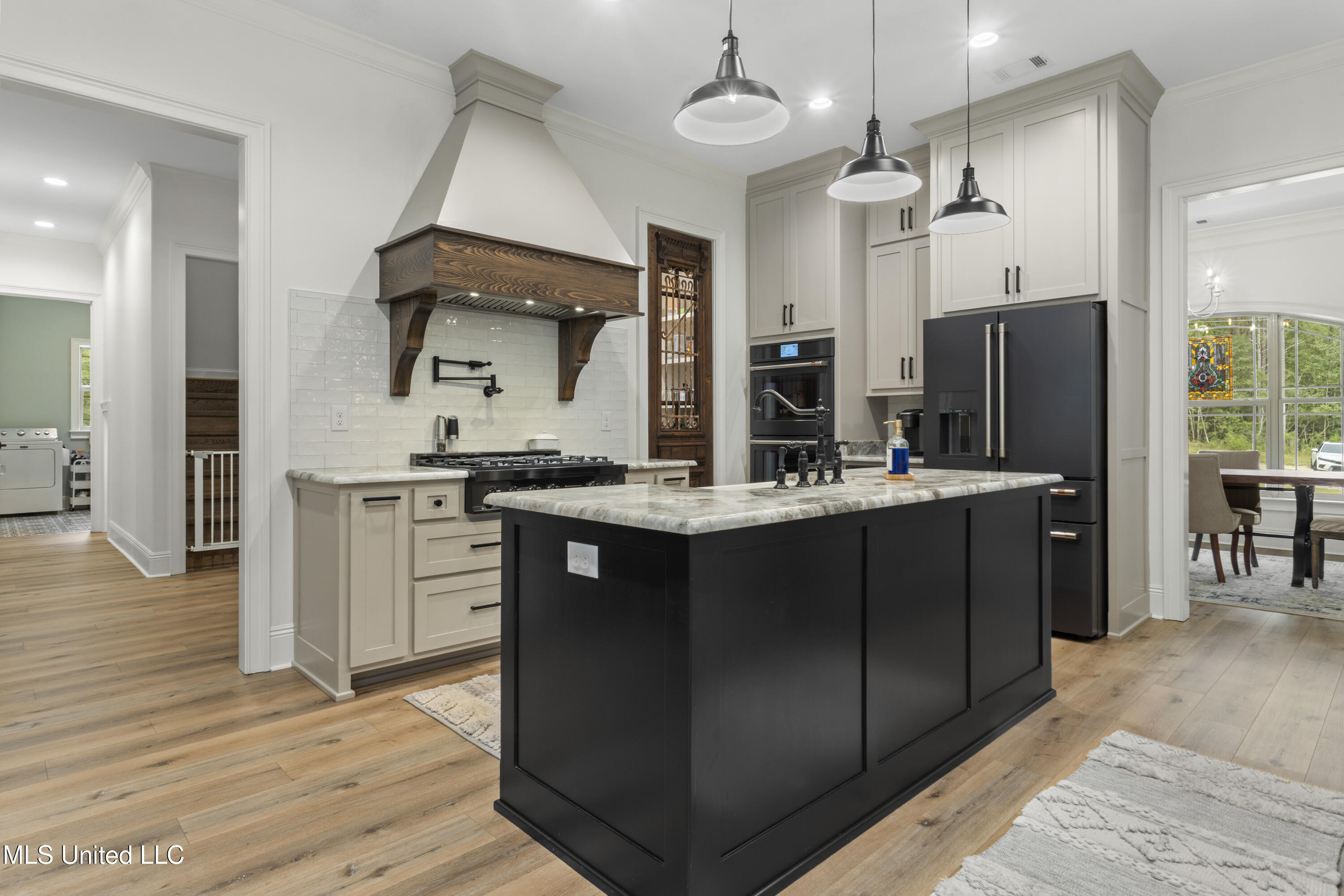 17341 Doc Lizana Road Gulfport, MS 39503 - Photo 16 of 77 0016