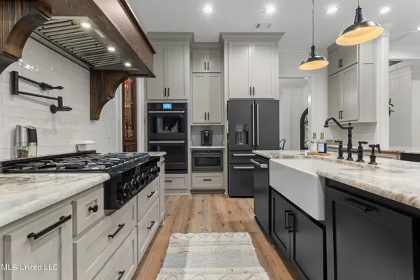 $1,449,000 | 17341 Doc Lizana Road, Gulfport, MS 39503