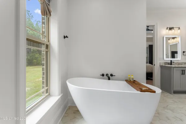 $1,449,000 | 17341 Doc Lizana Road, Gulfport, MS 39503