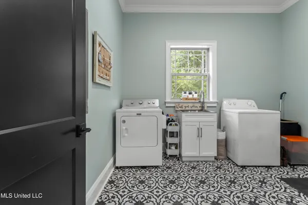 $1,449,000 | 17341 Doc Lizana Road, Gulfport, MS 39503