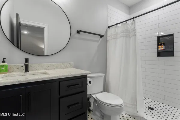 $1,449,000 | 17341 Doc Lizana Road, Gulfport, MS 39503