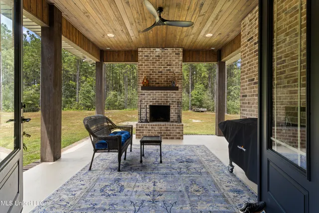 $1,499,000 | 17341 Doc Lizana Road, Gulfport, MS 39503