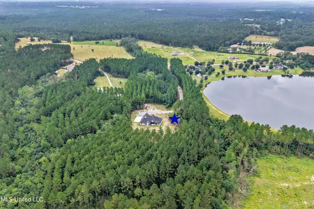$1,499,000 | 17341 Doc Lizana Road, Gulfport, MS 39503