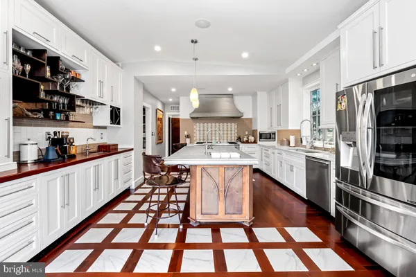 $1,100,000 | 4503 Roland Avenue, Baltimore, MD 21210