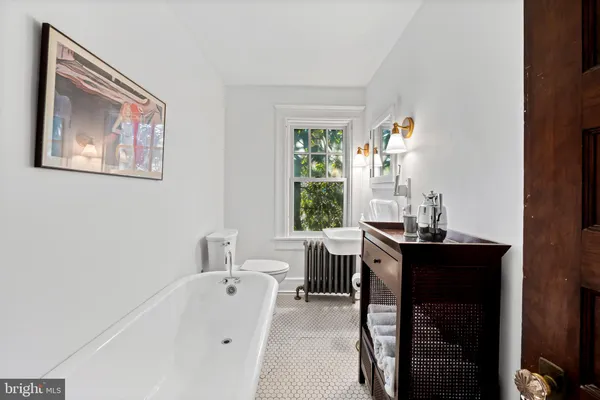 $1,100,000 | 4503 Roland Avenue, Baltimore, MD 21210