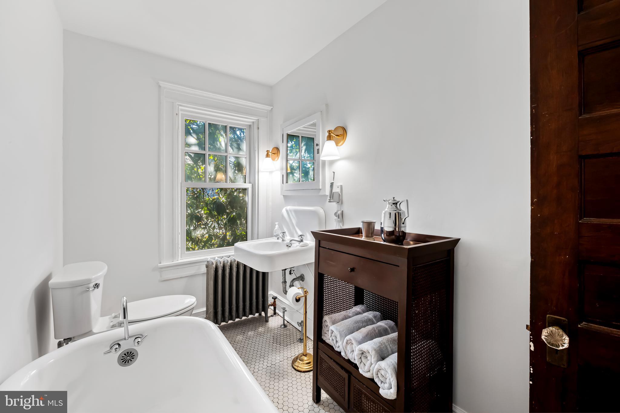 4503 Roland Avenue Baltimore, MD 21210 - Photo 43 of 77