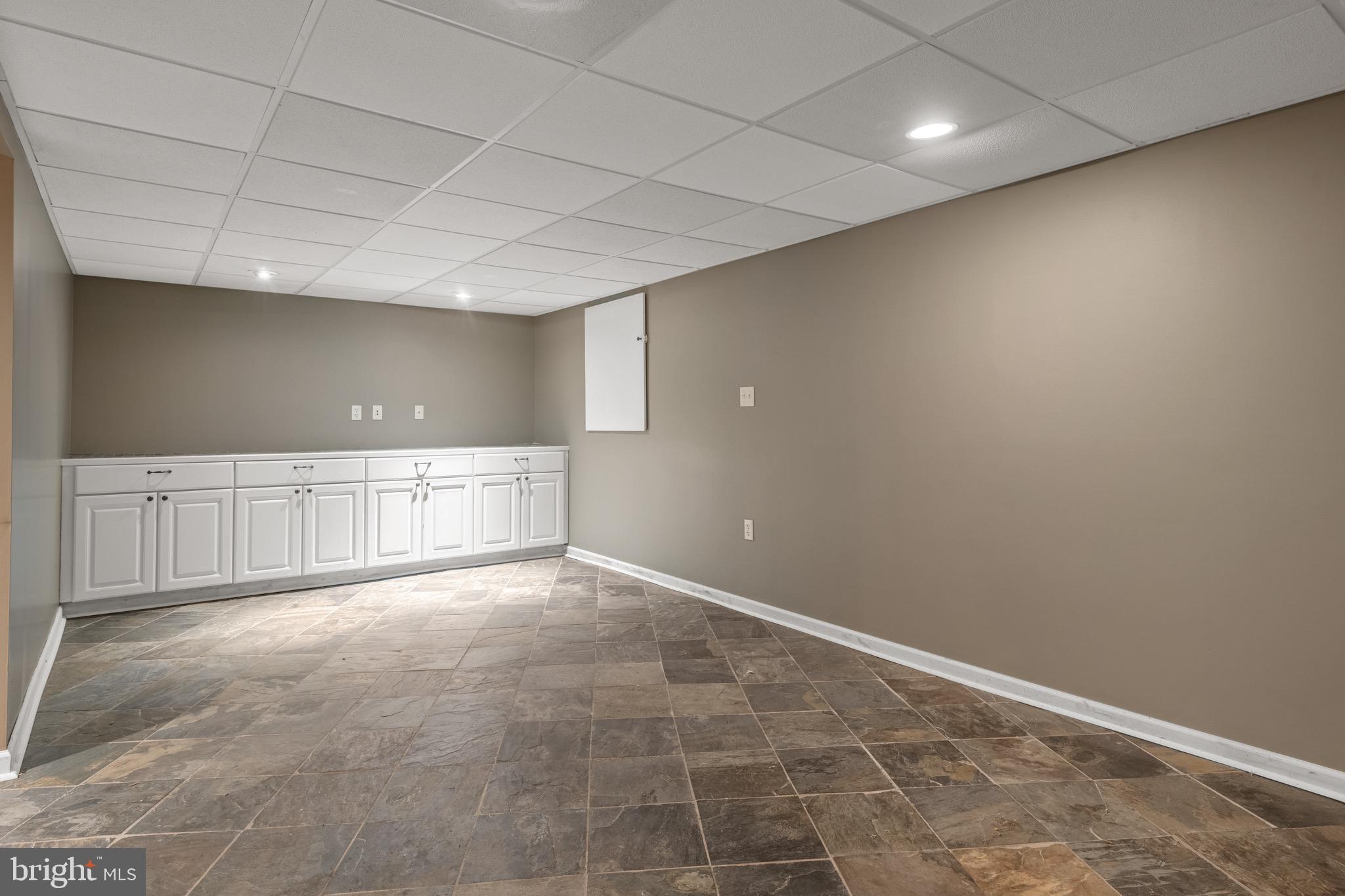 209 Ironstone Ridge Road Lancaster, PA 17603 - Photo 36 of 50 a view of an empty room