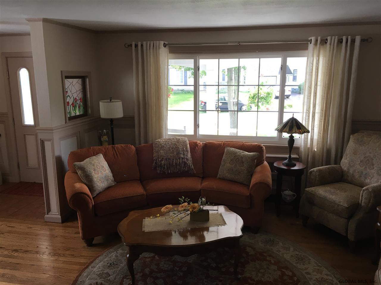 57 New Shaker Road Colonie, NY 12205 - Photo 4 of 24 Photo 4
