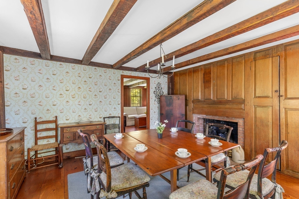 417 Commerce Road Barnstable, MA 02630 - Photo 14 of 36