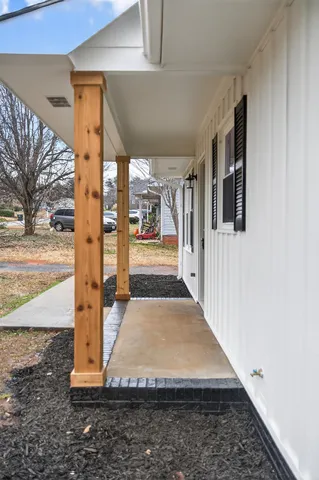 $198,000 | 16 Ford Drive, Wellford, SC 29385